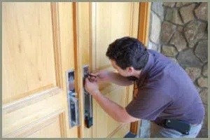 Locksmith Solution Services Simi Valley, CA 805-800-3006 - 68-44-4